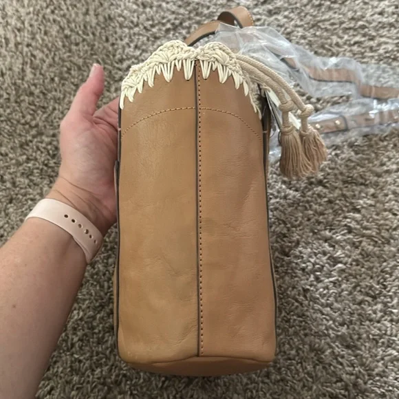 Lucky Brand Toni Handbag Crossbody Tote - Picture 8 of 15